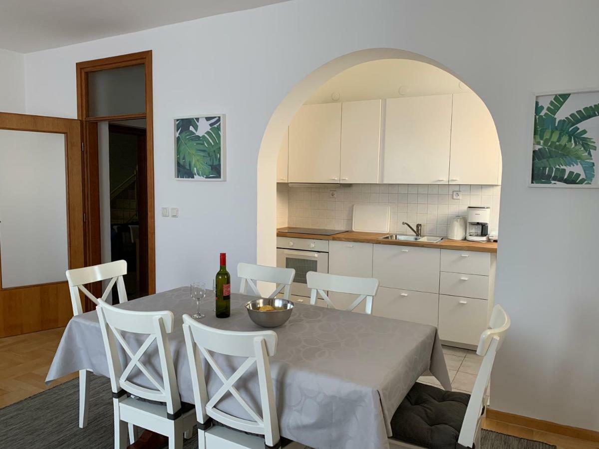 Apartments Culjak Rab ราบ ภายนอก รูปภาพ