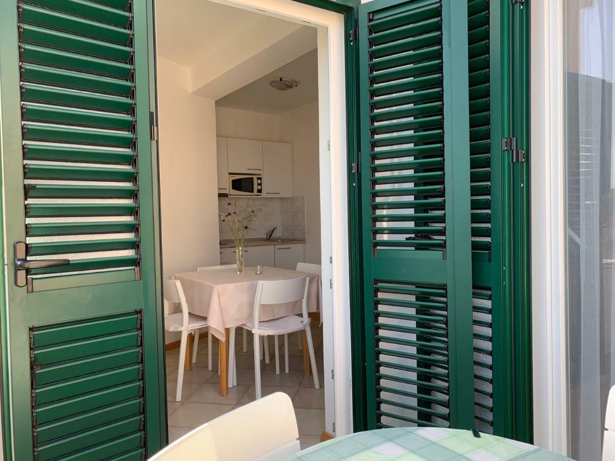 Apartments Culjak Rab ราบ ภายนอก รูปภาพ